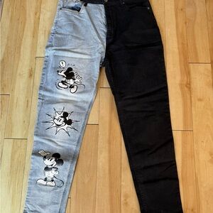 Hot Topic X Disney Two Tone Mom Jean